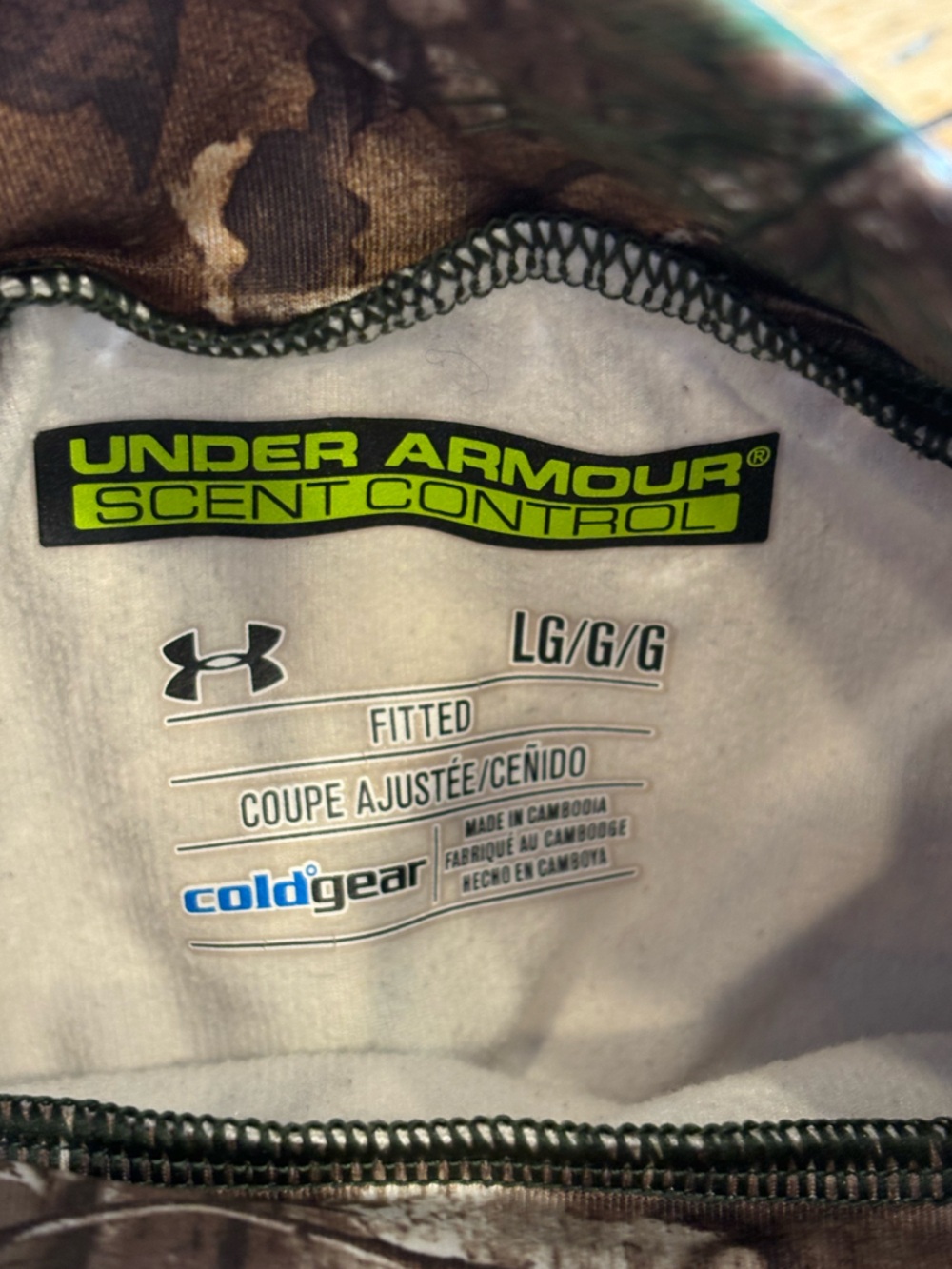 Under Armour Woodland Camo Long Sleeve Turtleneck Top with Pink Logo - Picture 4 of 5